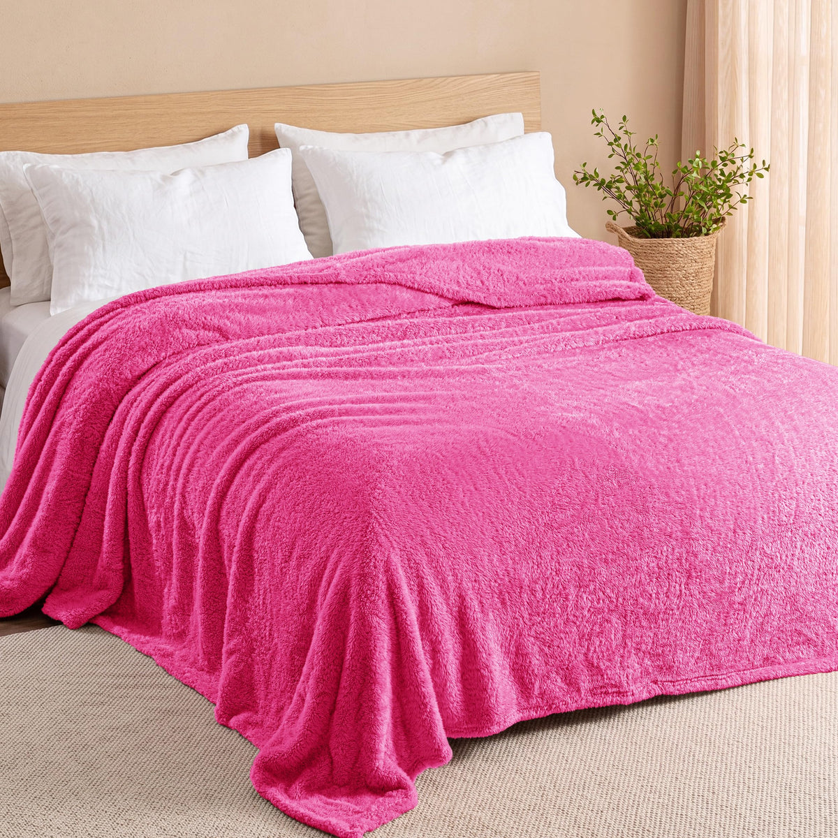 Exclusivo Mezcla Fuzzy Large Fleece Throw Blanket for Couch, Dusty Pink